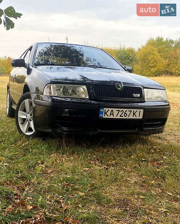 Ліфтбек Skoda Octavia 2003 в Миргороді