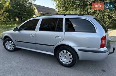 Универсал Skoda Octavia 2009 в 
