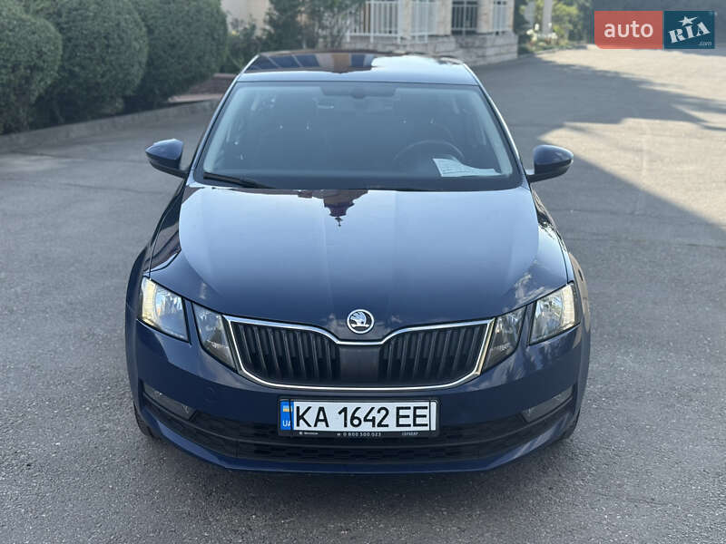 Лифтбек Skoda Octavia 2017 в Тернополе