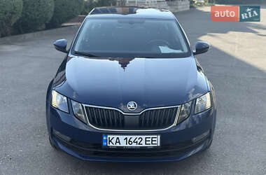Лифтбек Skoda Octavia 2017 в 