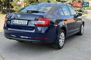 Лифтбек Skoda Octavia 2017 в 