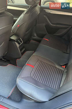 Лифтбек Skoda Octavia 2013 в 