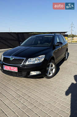 Універсал Skoda Octavia 2011 в Одесі