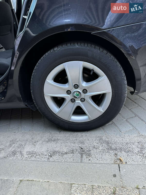 Универсал Skoda Octavia 2011 в Львове фото 22 Универсал Skoda Octavia 2011 в Львове