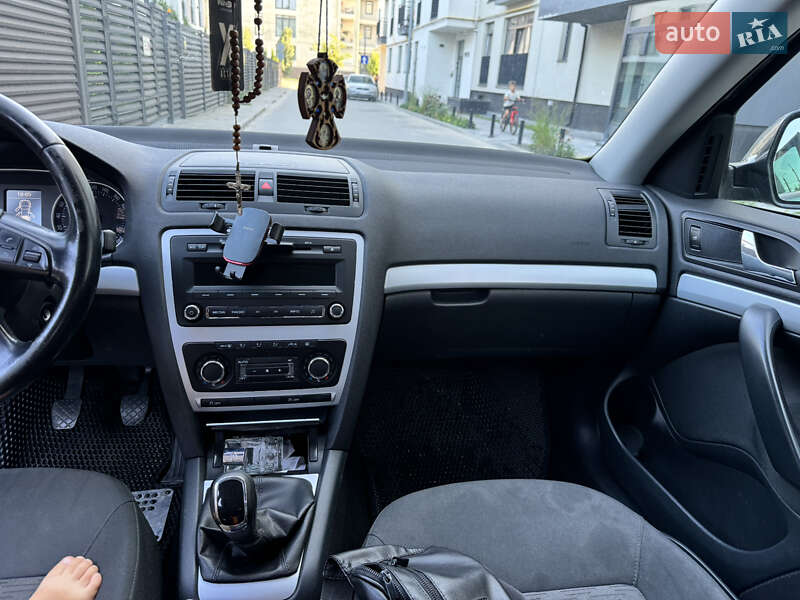 Универсал Skoda Octavia 2011 в Львове фото 10 Универсал Skoda Octavia 2011 в Львове