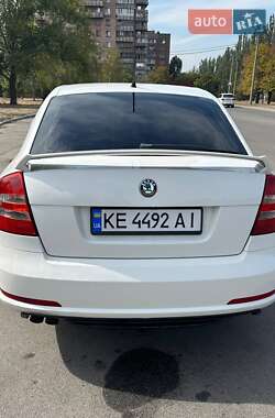 Лифтбек Skoda Octavia 2011 в 