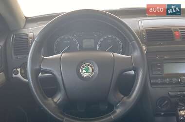 Лифтбек Skoda Octavia 2008 в 