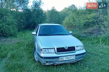 Лифтбек Skoda Octavia 1998 в 