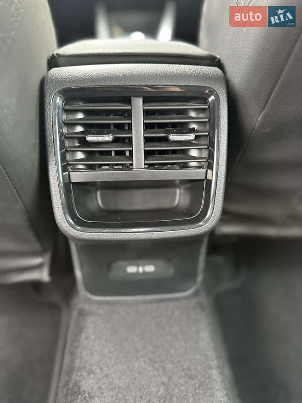 Лифтбек Skoda Octavia 2023 в Днепре