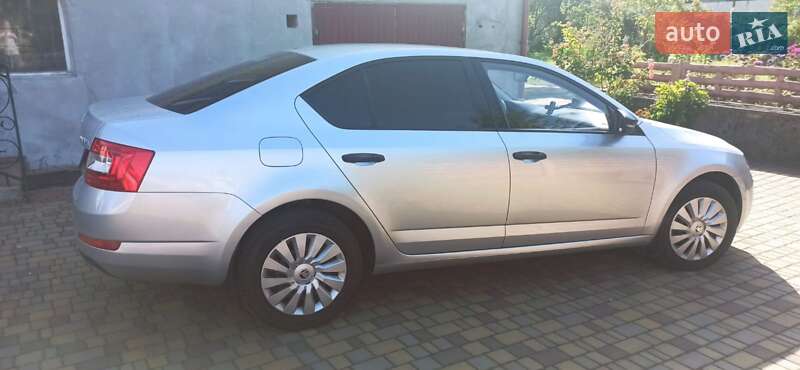 Лифтбек Skoda Octavia 2015 в Ковеле фото 5 Лифтбек Skoda Octavia 2015 в Ковеле