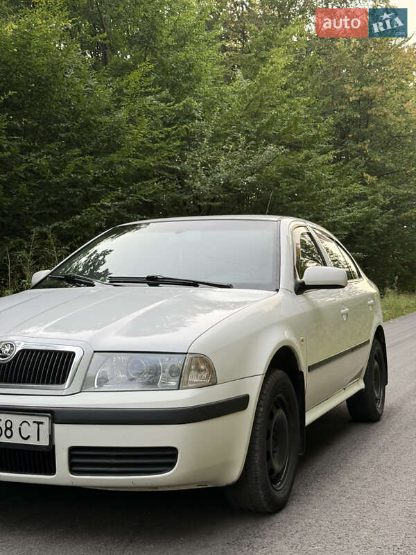 Лифтбек Skoda Octavia 2007 в Львове