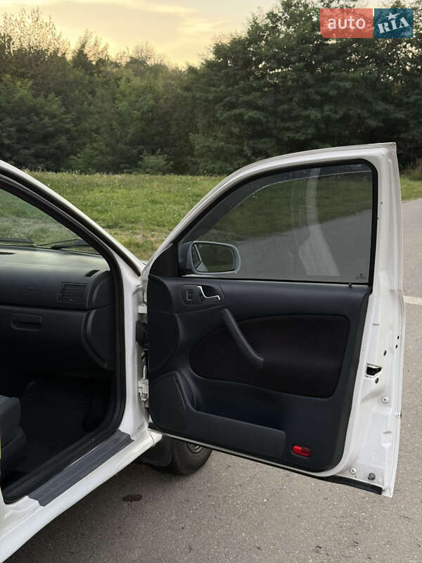 Лифтбек Skoda Octavia 2007 в Львове
