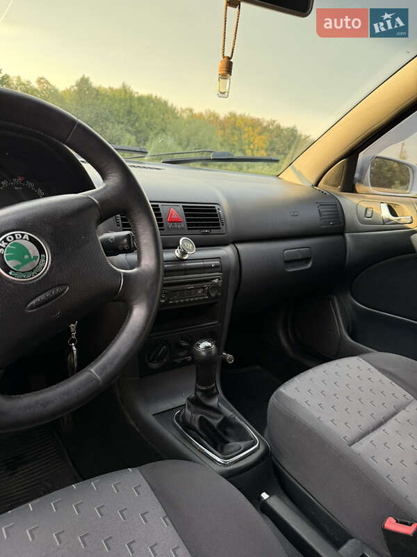 Лифтбек Skoda Octavia 2007 в Львове