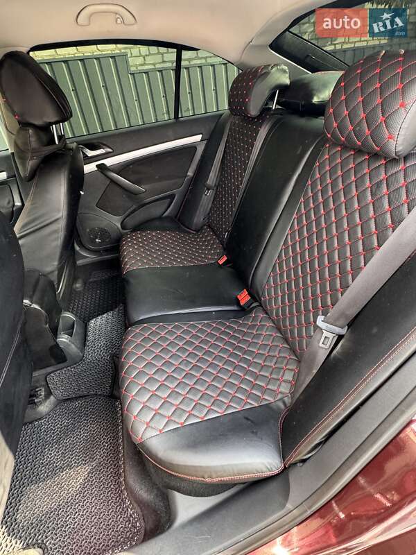 Ліфтбек Skoda Octavia 2009 в Вінниці