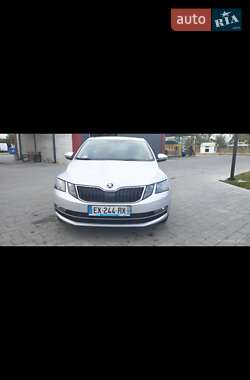 Лифтбек Skoda Octavia 2017 в 