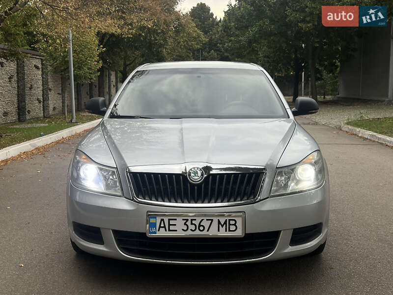Лифтбек Skoda Octavia 2011 в Днепре