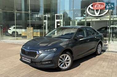 Лифтбек Skoda Octavia 2021 в Киеве