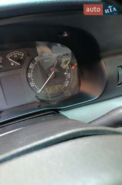 Лифтбек Skoda Octavia 2004 в 