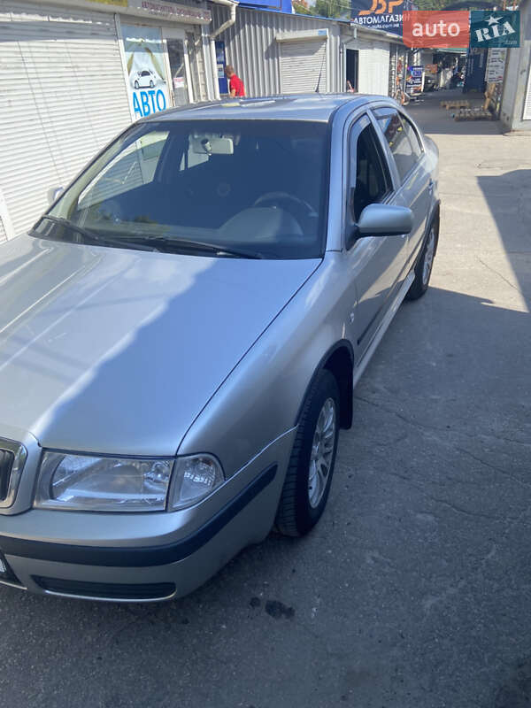 Лифтбек Skoda Octavia 2006 в Полтаве