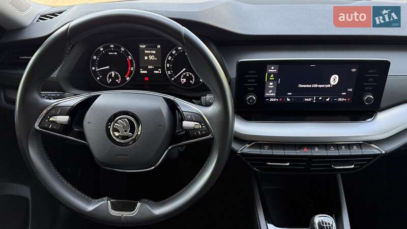 Лифтбек Skoda Octavia 2021 в Киеве