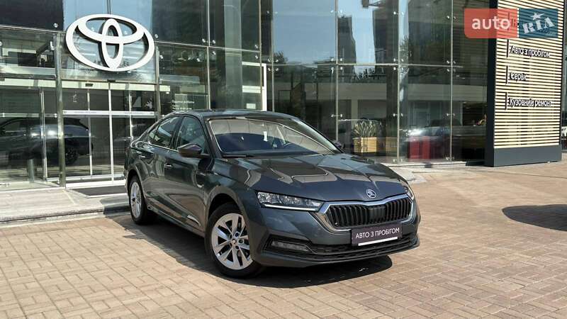 Лифтбек Skoda Octavia 2021 в Киеве