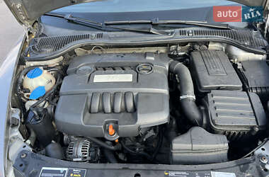 Лифтбек Skoda Octavia 2008 в 