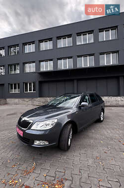 Универсал Skoda Octavia 2011 в Полтаве
