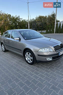 Лифтбек Skoda Octavia 2006 в Тернополе