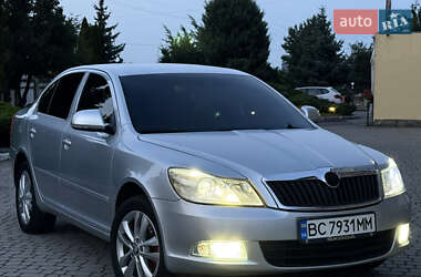 Лифтбек Skoda Octavia 2009 в 