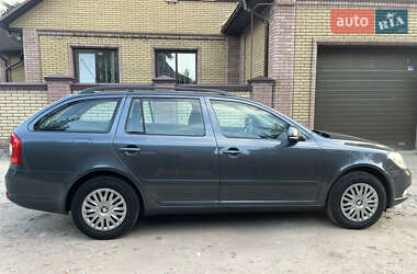 Универсал Skoda Octavia 2009 в 