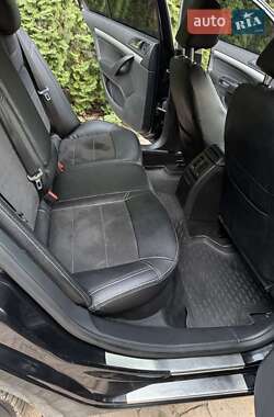 Лифтбек Skoda Octavia 2012 в 