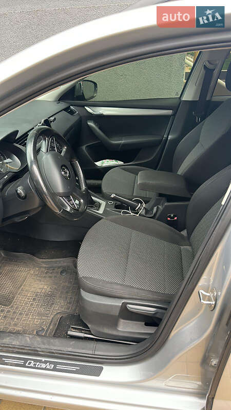 Универсал Skoda Octavia 2014 в Киеве фото 5 Универсал Skoda Octavia 2014 в Киеве