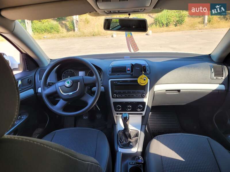 Ліфтбек Skoda Octavia 2011 в Запоріжжі