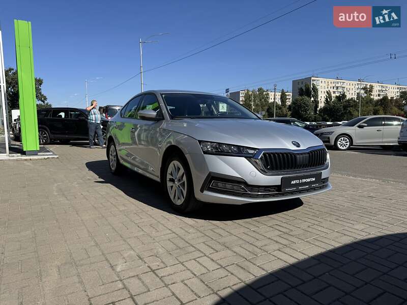 Лифтбек Skoda Octavia 2023 в Киеве фото 13 Лифтбек Skoda Octavia 2023 в Киеве