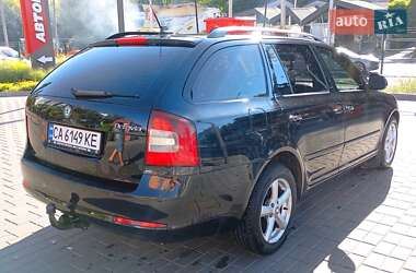 Універсал Skoda Octavia 2010 в Черкасах