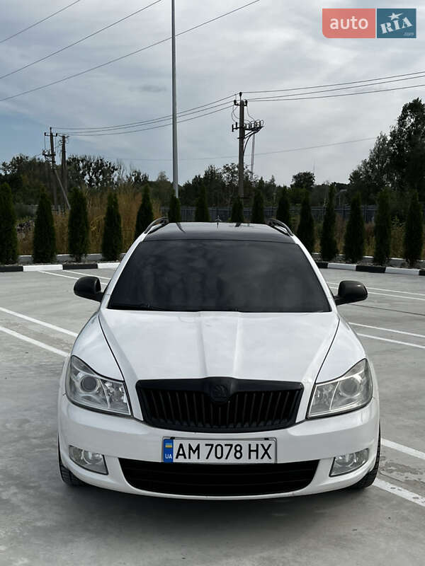 Универсал Skoda Octavia 2010 в Звягеле