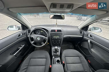 Лифтбек Skoda Octavia 2006 в 