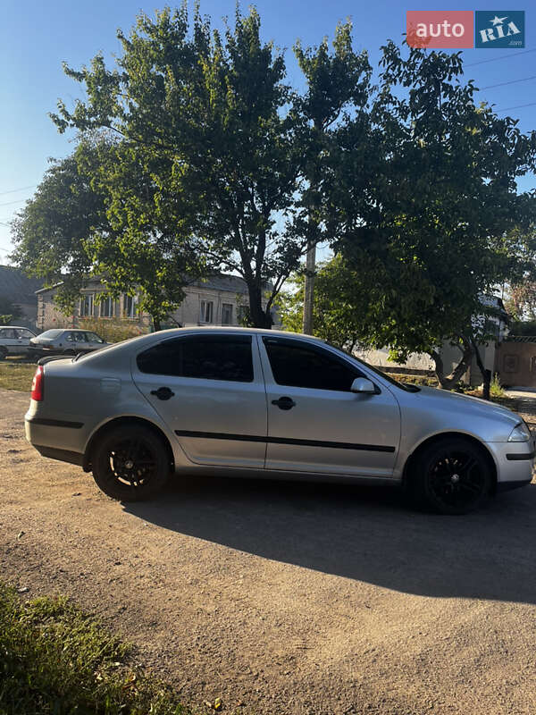 Лифтбек Skoda Octavia 2005 в Павлограде фото 3 Лифтбек Skoda Octavia 2005 в Павлограде