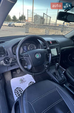 Лифтбек Skoda Octavia 2008 в 