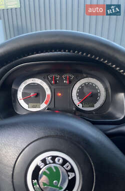 Универсал Skoda Octavia 2002 в 