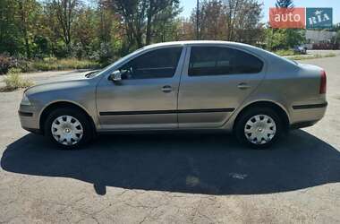 Лифтбек Skoda Octavia 2008 в 