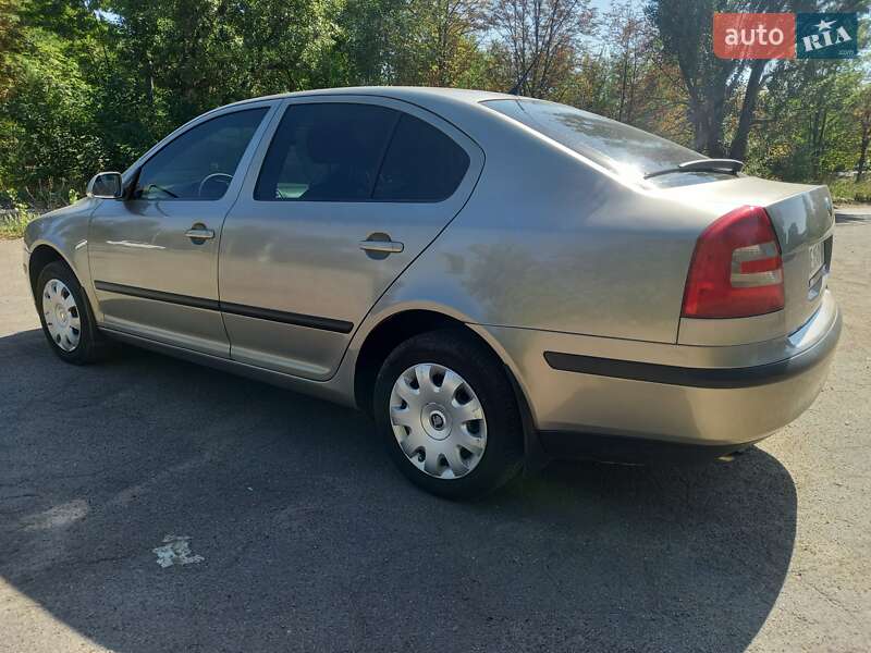 Лифтбек Skoda Octavia 2008 в Кривом Роге