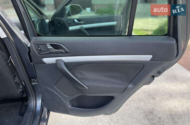 Универсал Skoda Octavia 2010 в 