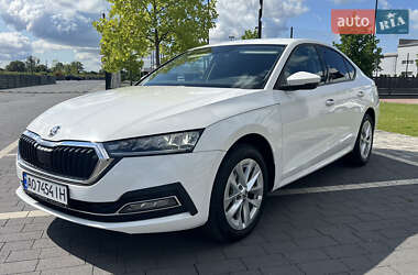 Ліфтбек Skoda Octavia 2021 в Мукачевому