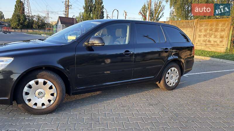 Универсал Skoda Octavia 2009 в Виннице