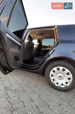 Универсал Skoda Octavia 2009 в 