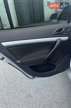 Лифтбек Skoda Octavia 2008 в 
