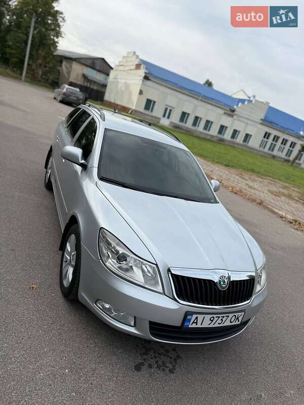 Універсал Skoda Octavia 2011 в Шостці