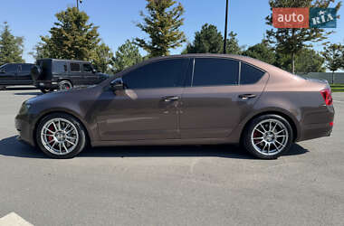 Лифтбек Skoda Octavia 2013 в 