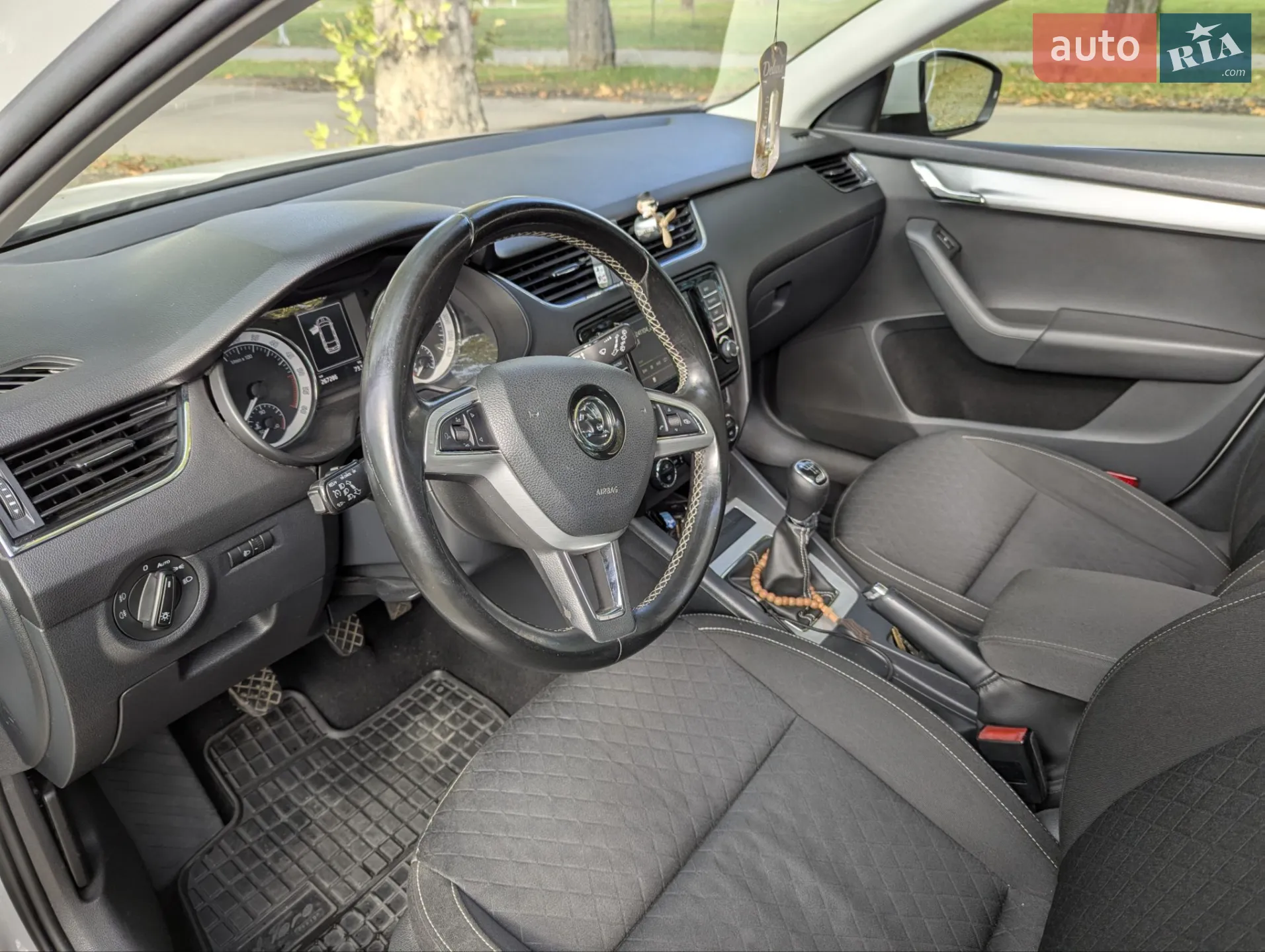 2015 Skoda Octavia - мініатюра 17